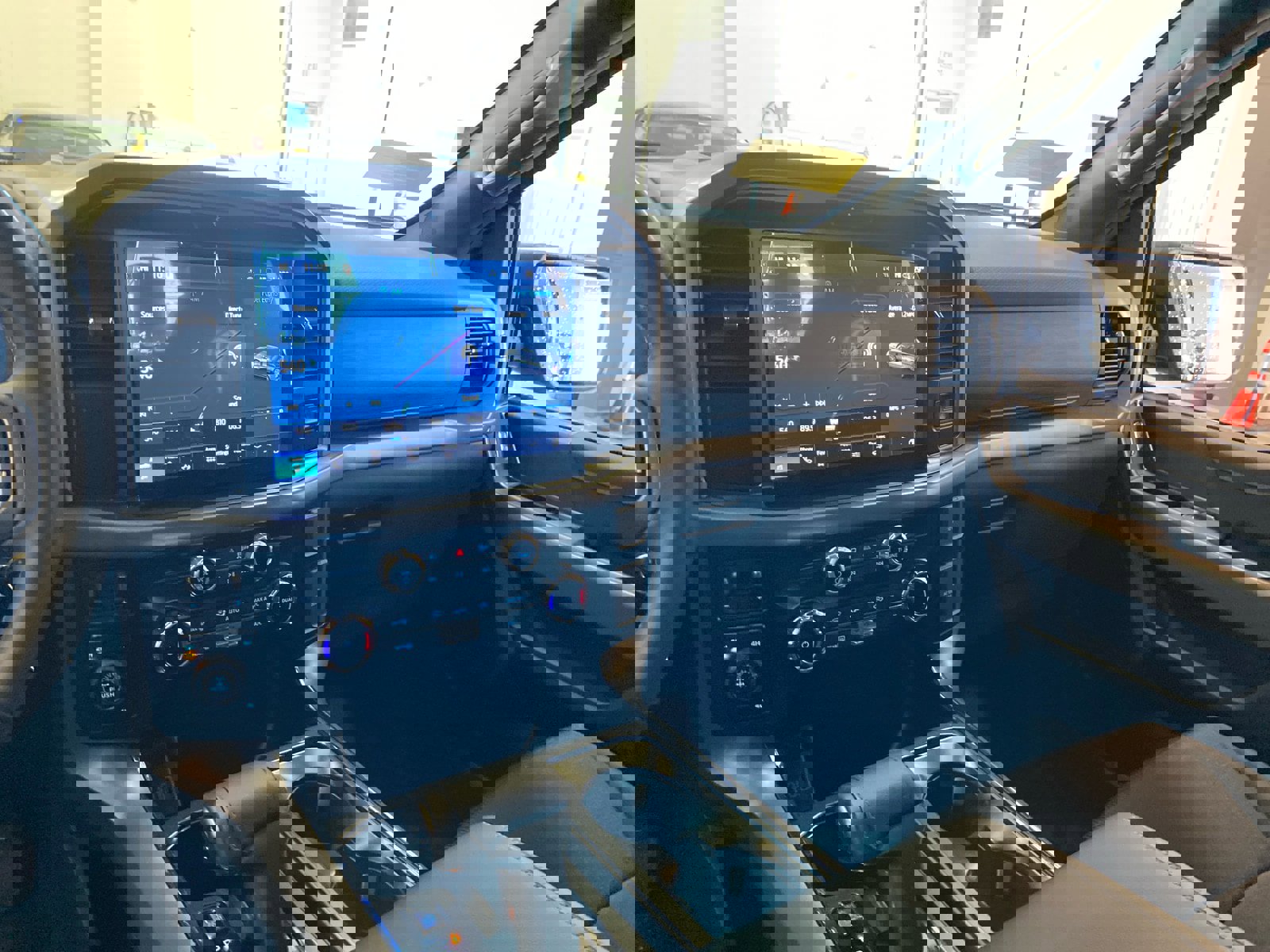 New 2026 Ford F150 XLT w/ Mobile Office Package image 12