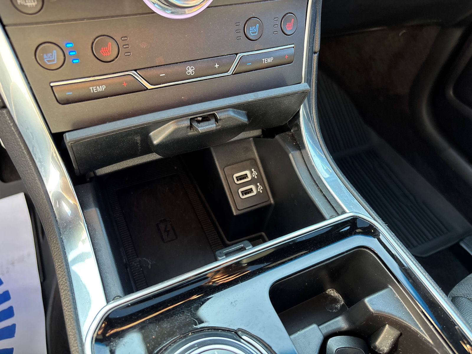 Used 2020 Ford Edge ST w/ Equipment Group 401A image 22