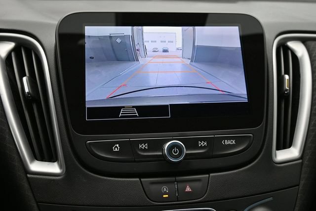 Used 2025 Chevrolet Malibu LT FWD image 39