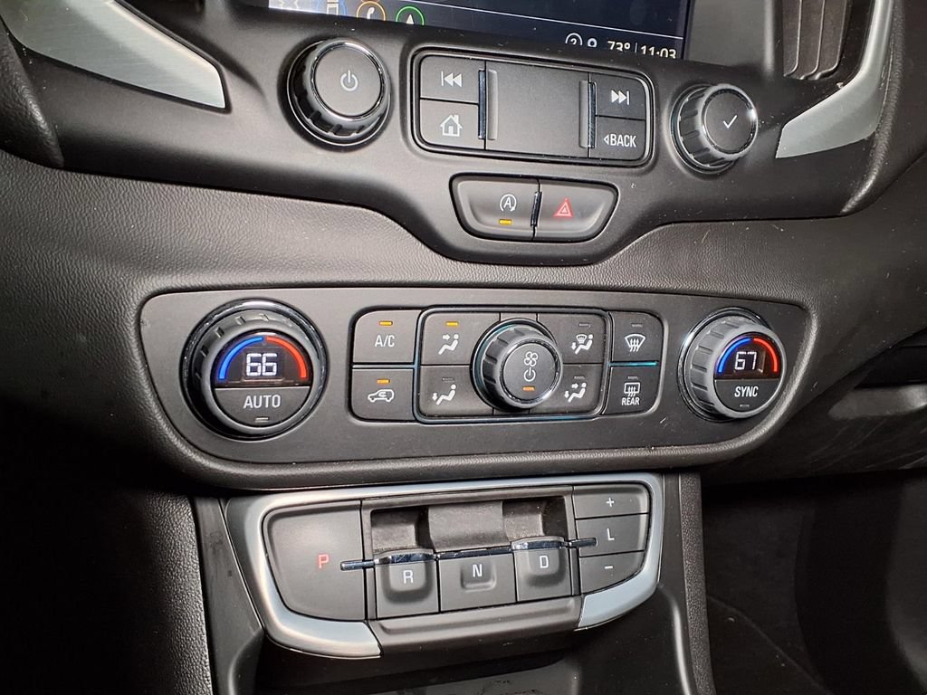 Used 2022 GMC Terrain SLE w/ Driver Convenience Package FWD image 7