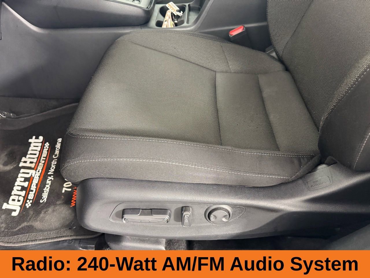 Used 2025 Honda CR-V EX image 12