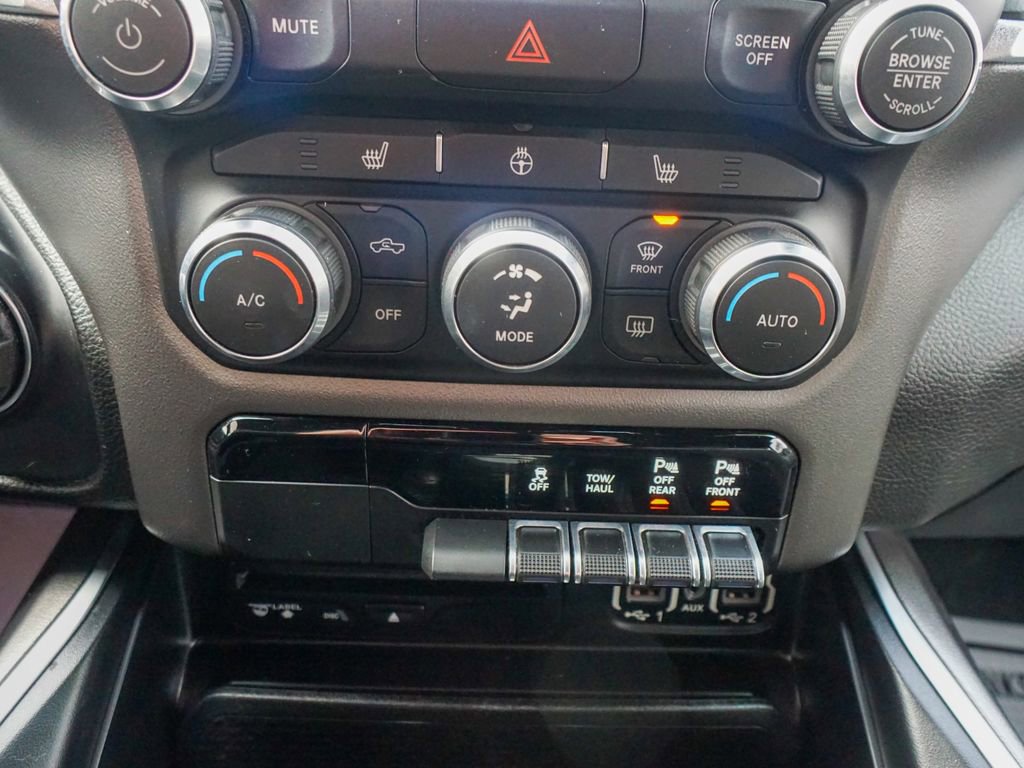 Used 2019 RAM 1500 Big Horn image 26