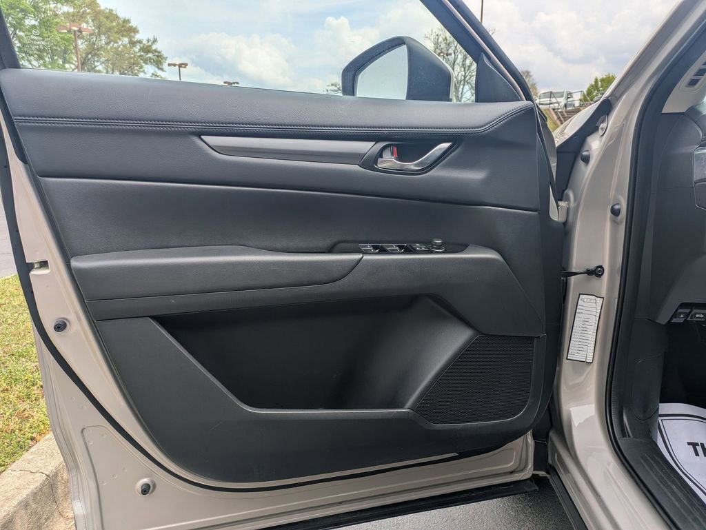 Used 2025 MAZDA CX-5 AWD 2.5 S w/ Select Package image 11