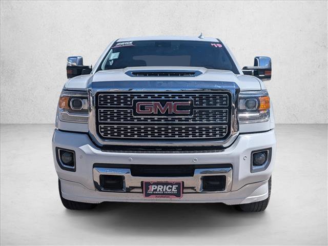 Used 2019 GMC Sierra 3500 Denali w/ LPO, Protection Package AWD/4WD image 2