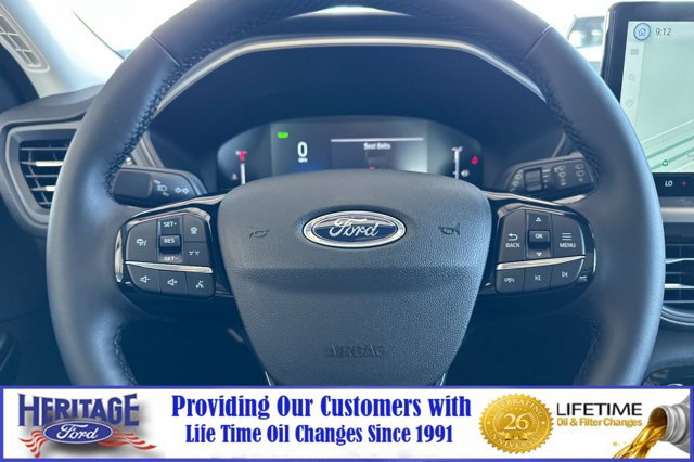 New 2025 Ford Escape SE w/ Class II Trailer Tow Package image 24