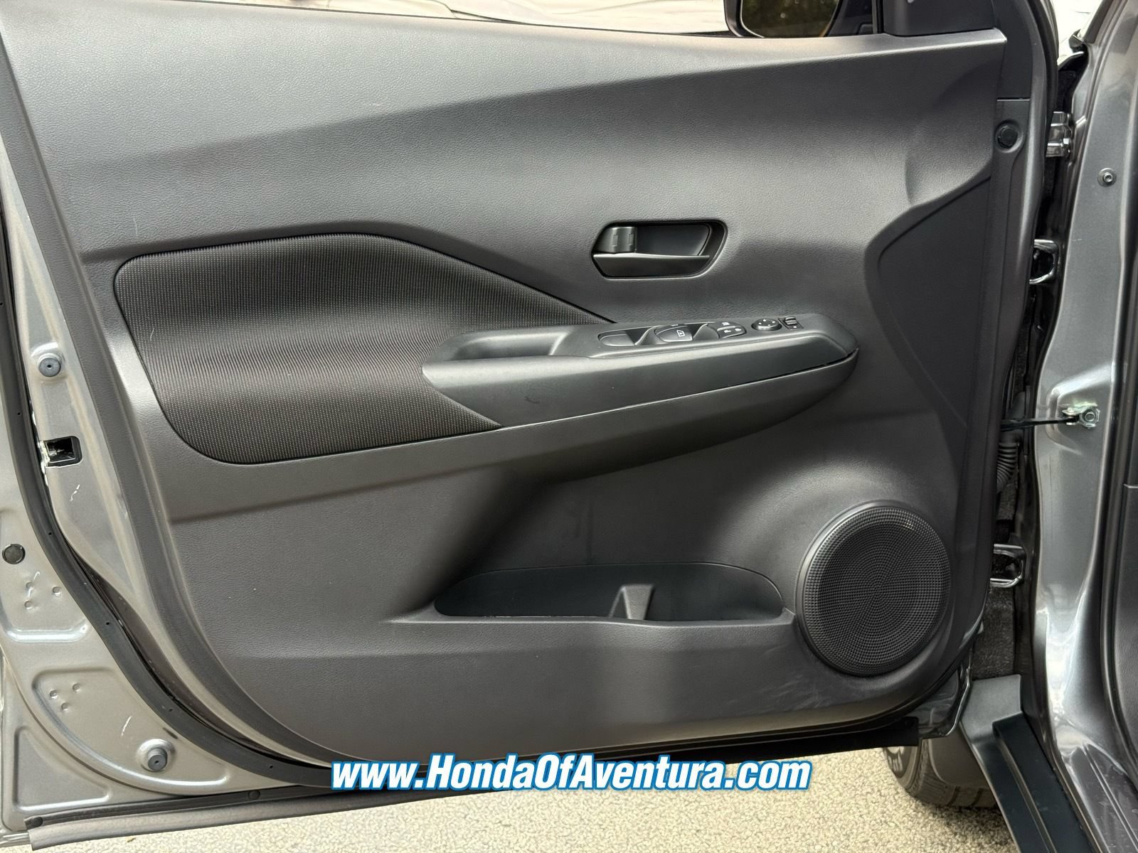 Used 2024 Nissan Kicks S FWD image 22