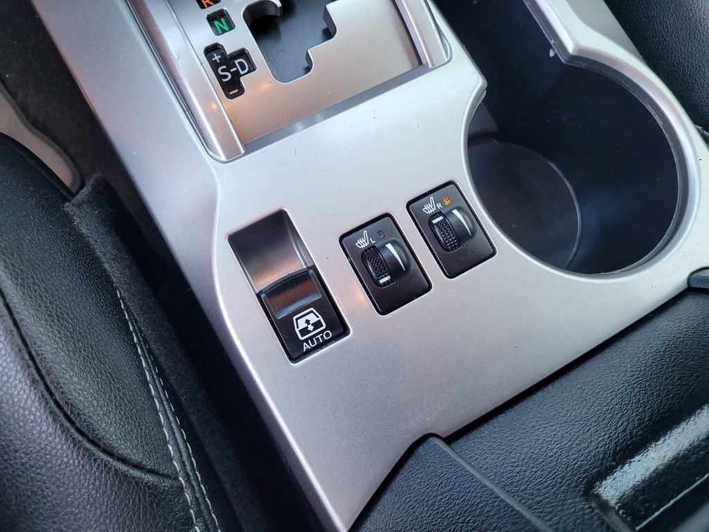 Used 2022 Toyota 4Runner SR5 Premium w/ Moonroof Package image 18