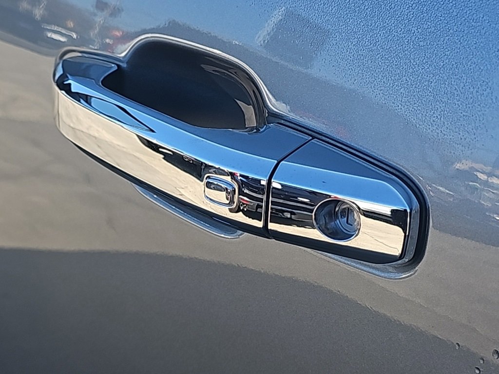 New 2026 GMC Sierra 3500 Denali image 9