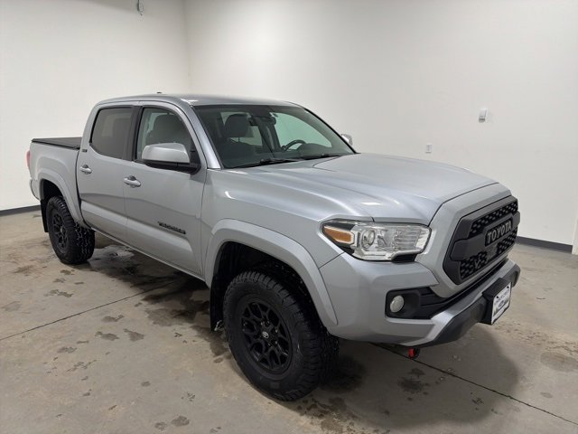Used 2019 Toyota Tacoma SR5 image 3