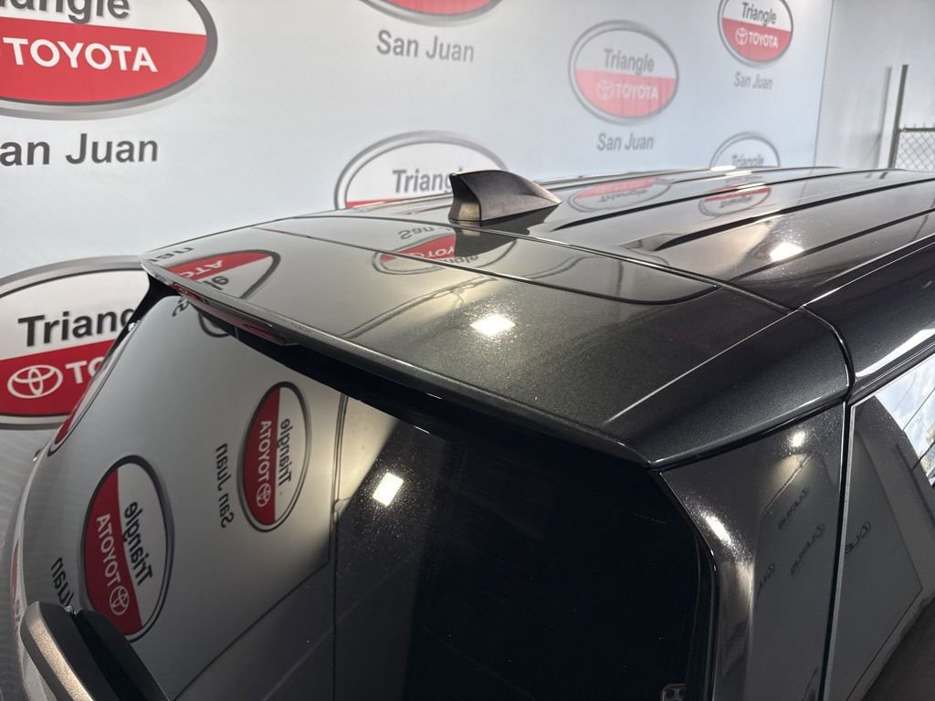 Used 2020 Chevrolet Equinox LT image 17