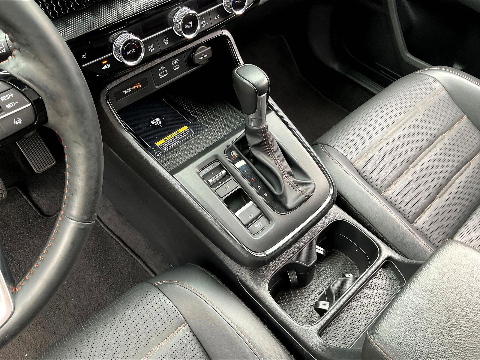 Used 2023 Honda CR-V Sport Touring image 17