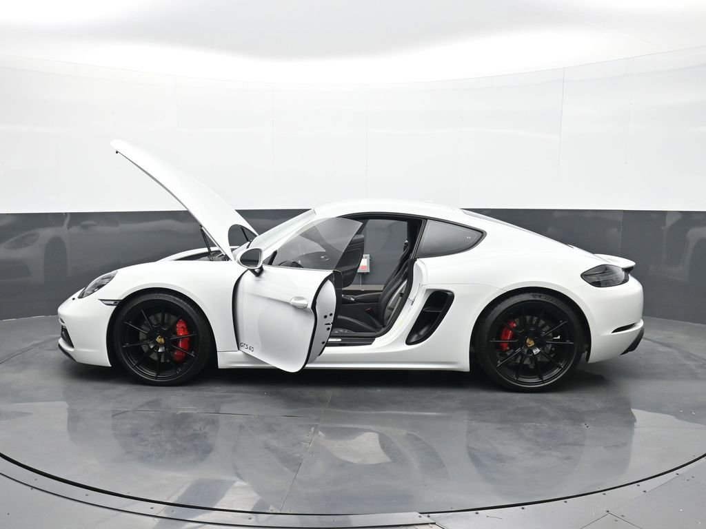 Certified 2024 Porsche 718 Cayman GTS RWD image 22