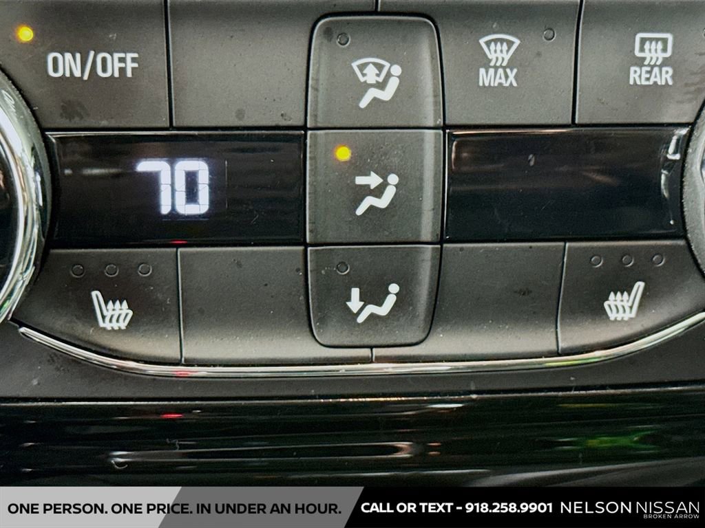 Used 2024 Chevrolet Trax ACTIV w/ Sunroof Package image 19