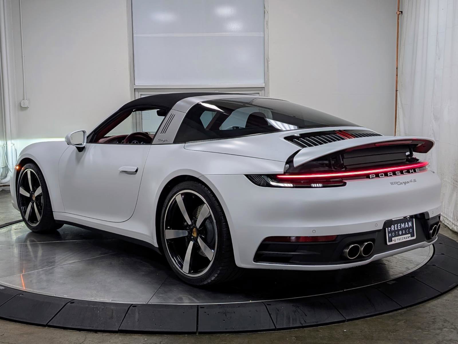 Used 2023 Porsche 911 Targa 4S w/ Premium Package AWD/4WD image 12