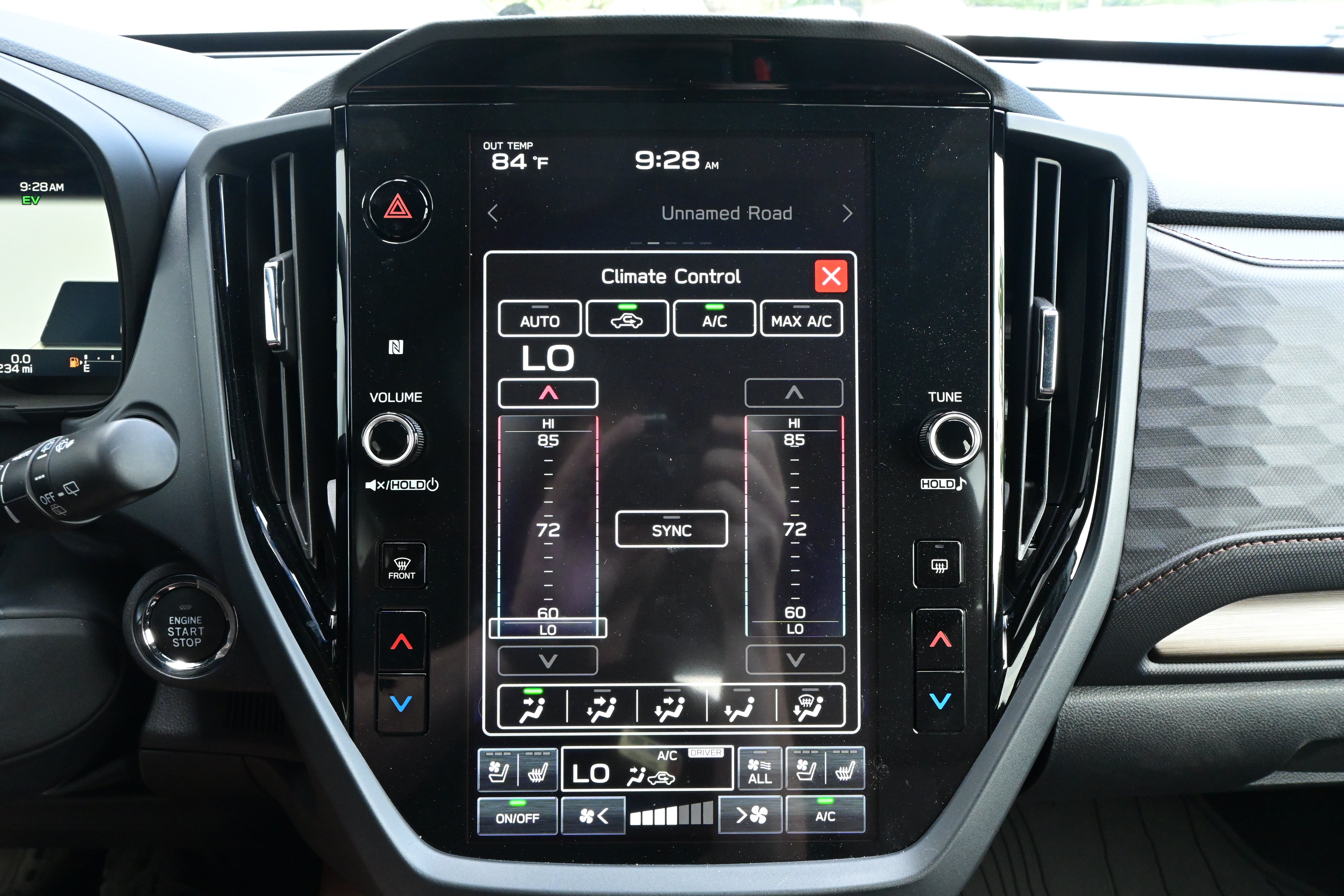 Certified 2025 Subaru Forester Touring AWD/4WD image 29