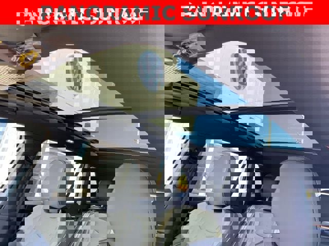 New 2025 Volkswagen Tiguan SE R-Line image 5