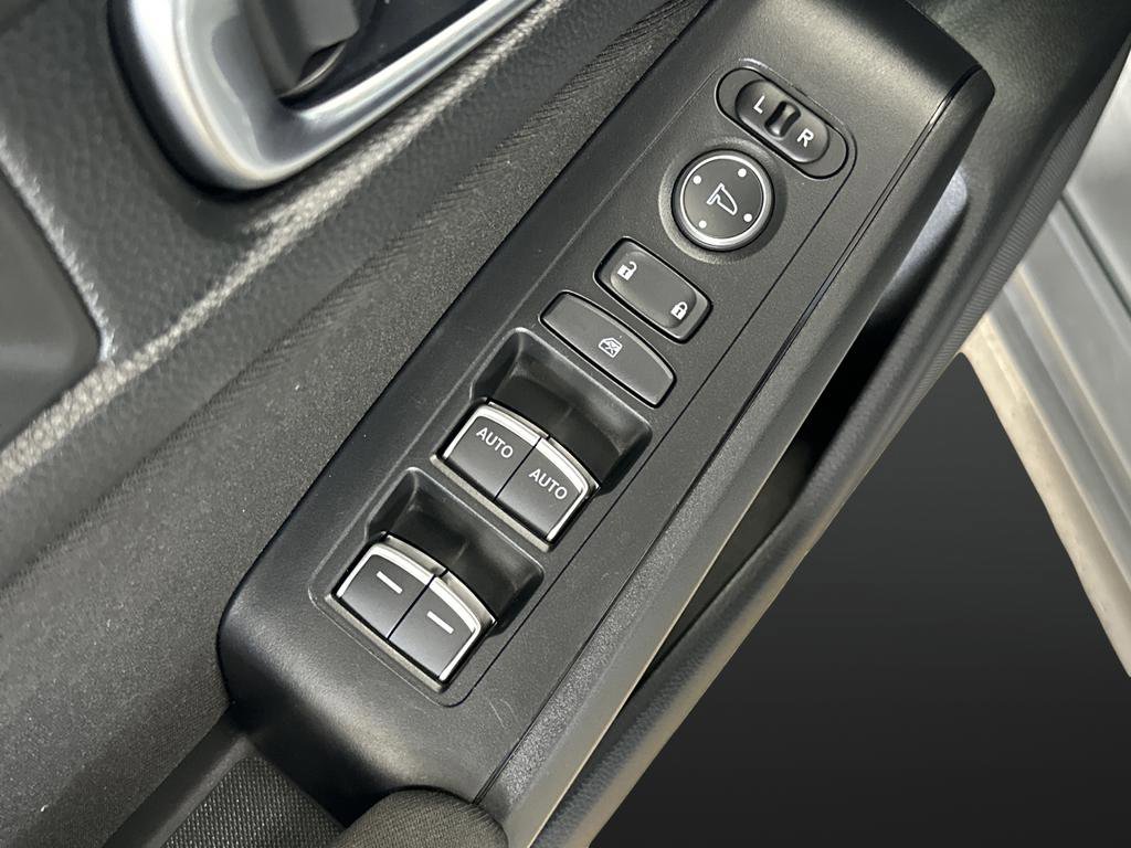 Used 2025 Honda Civic Sport image 23