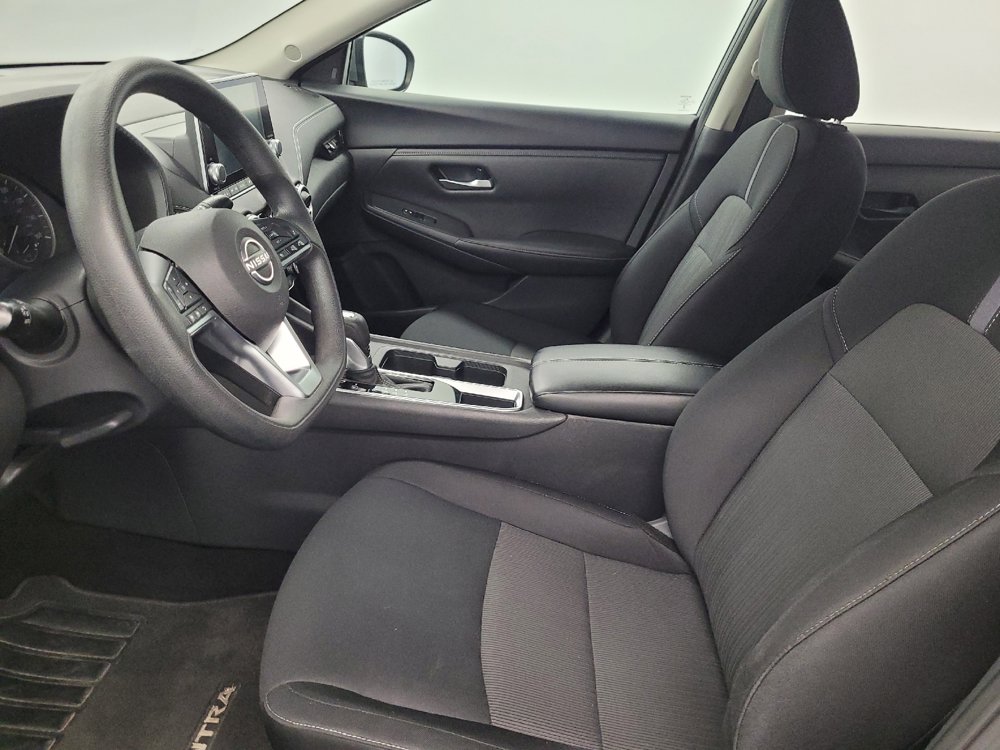 Used 2024 Nissan Sentra SV FWD image 17