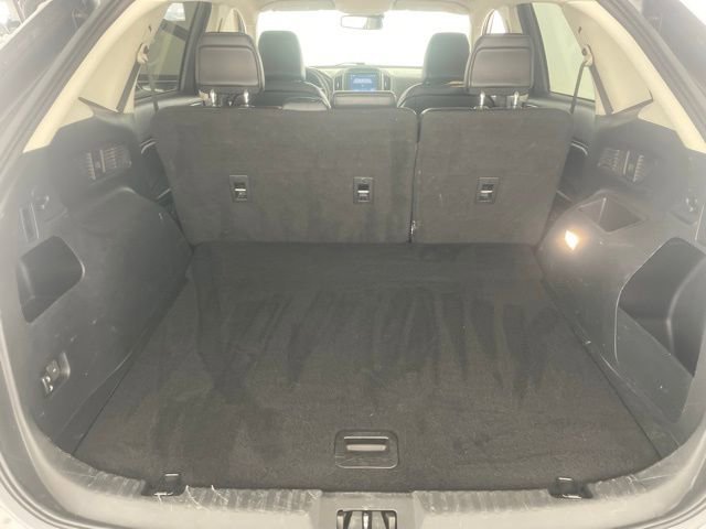 Used 2022 Ford Edge SEL image 44