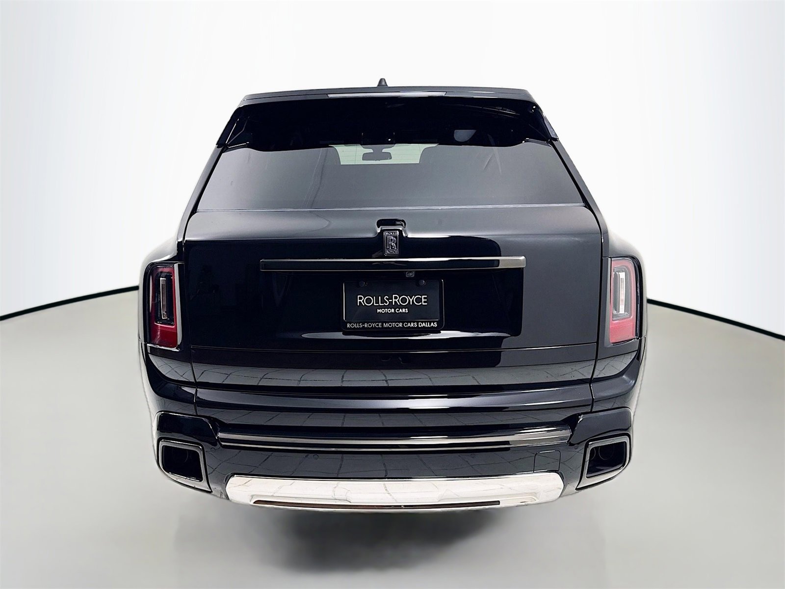 Used 2025 Rolls-Royce Cullinan Black Badge image 7