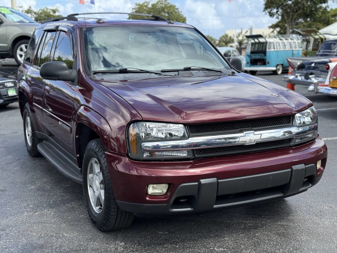 Used 2004 Chevrolet TrailBlazer LT w/ LT Preferred Equipment Group image 8
