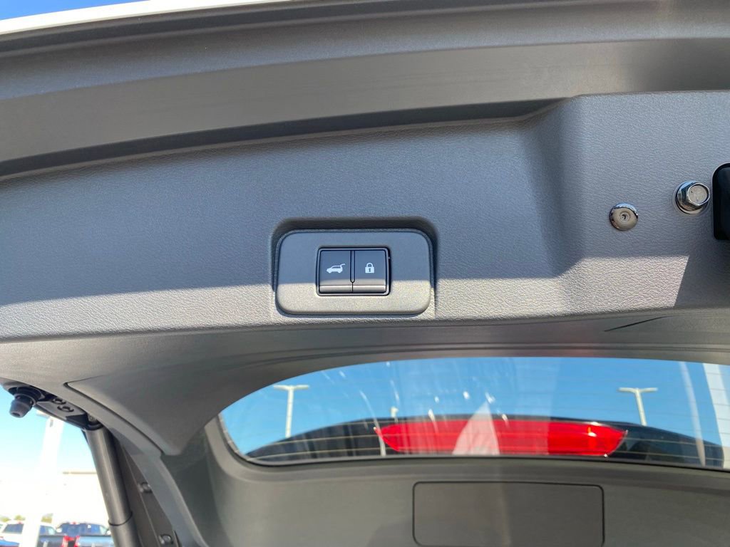 New 2026 Nissan Rogue Platinum w/ Platinum Premium Package image 38