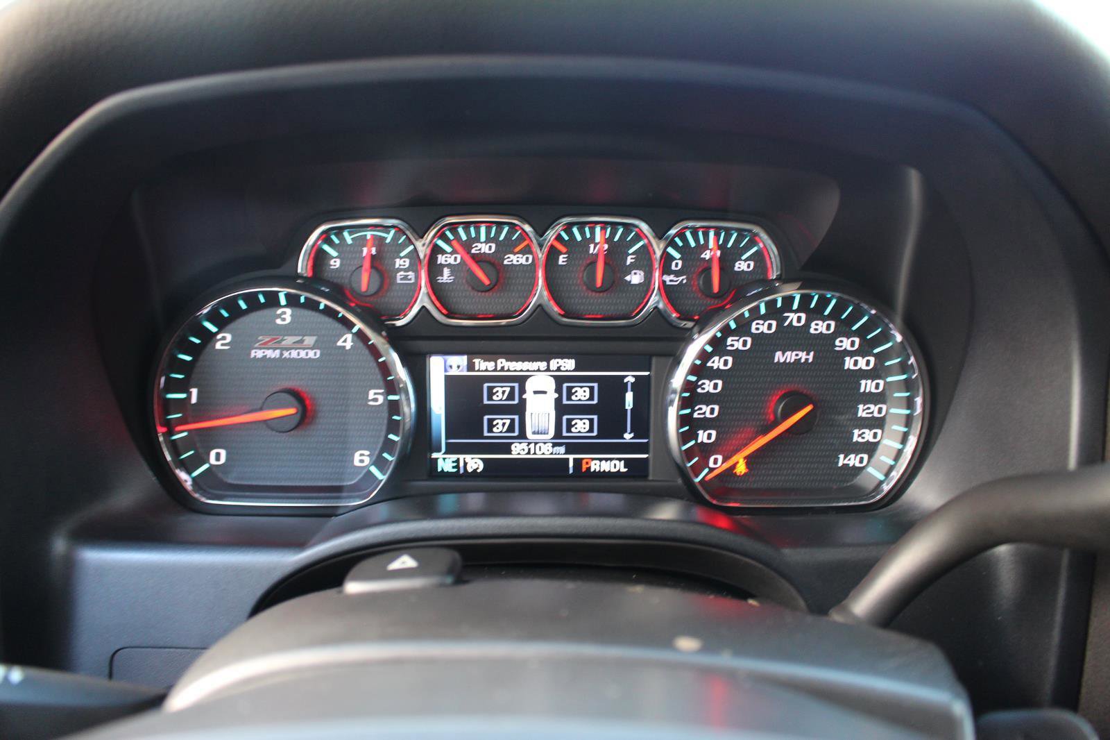 Used 2018 Chevrolet Silverado 1500 LT w/ All Star Edition image 19