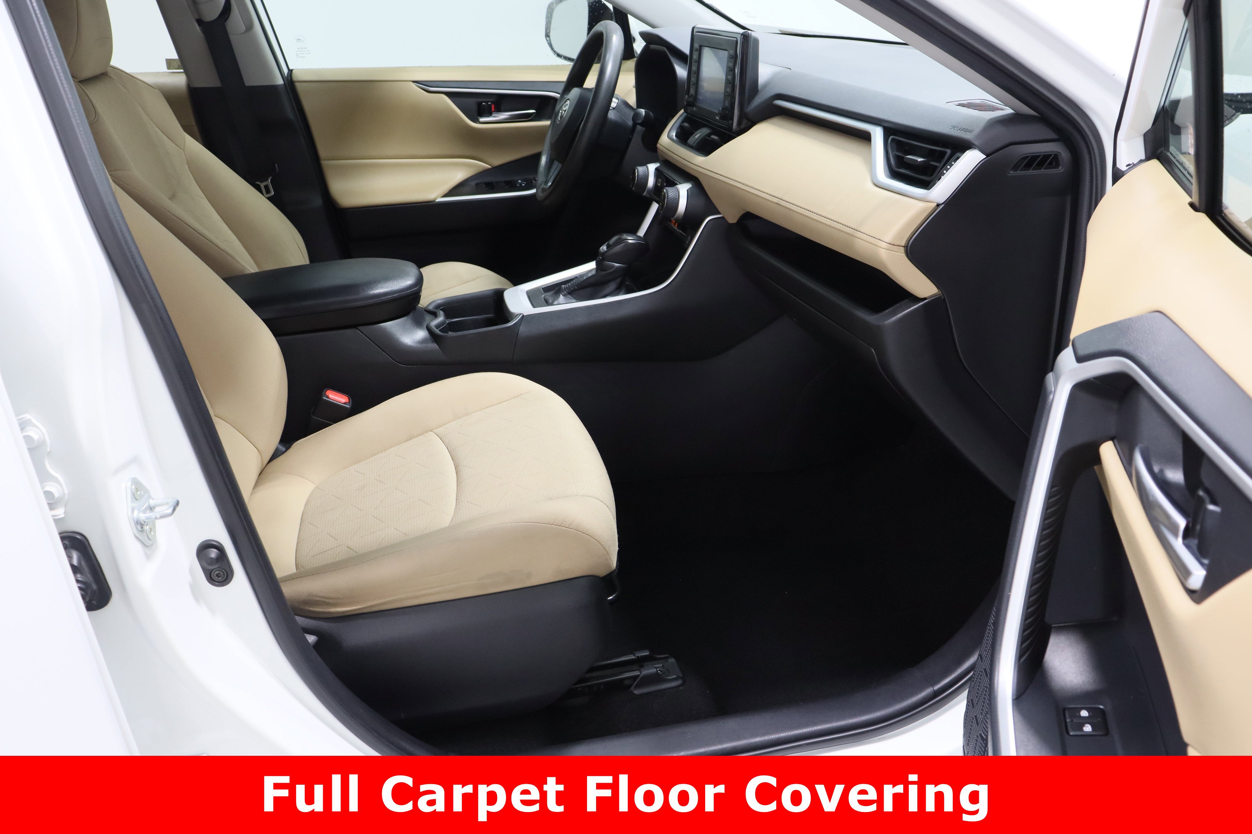 Used 2021 Toyota RAV4 XLE image 37