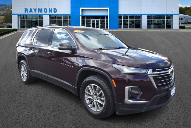 Certified 2023 Chevrolet Traverse LT image 1
