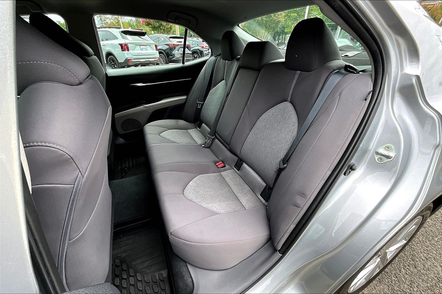 Used 2023 Toyota Camry LE AWD/4WD image 26