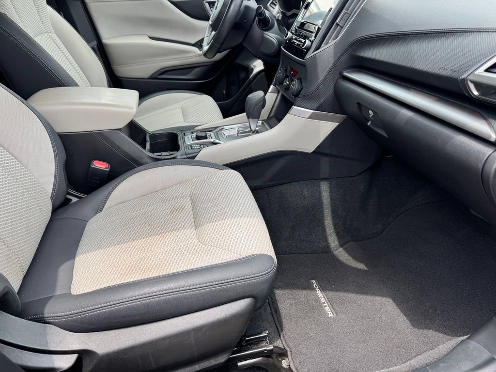 Used 2023 Subaru Forester Premium AWD/4WD image 19
