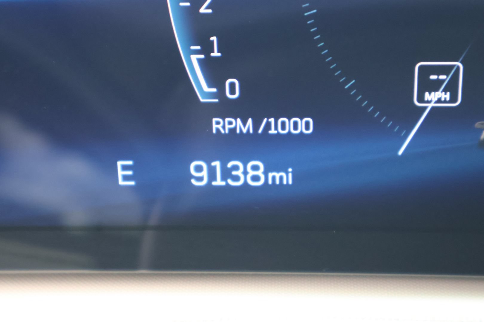 Certified 2024 Cadillac XT4 Luxury FWD image 23