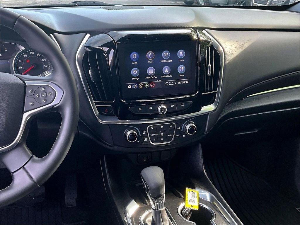 Used 2023 Chevrolet Traverse LT AWD/4WD image 18