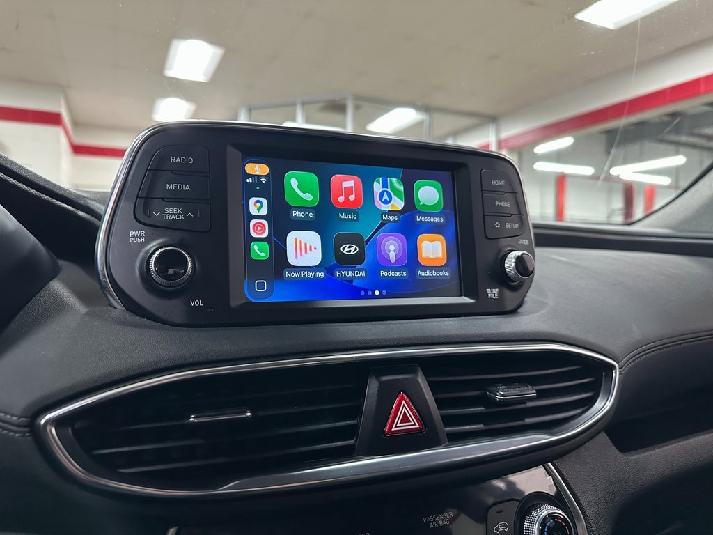 Used 2020 Hyundai Santa Fe SEL w/ Convenience + Premium Package image 26