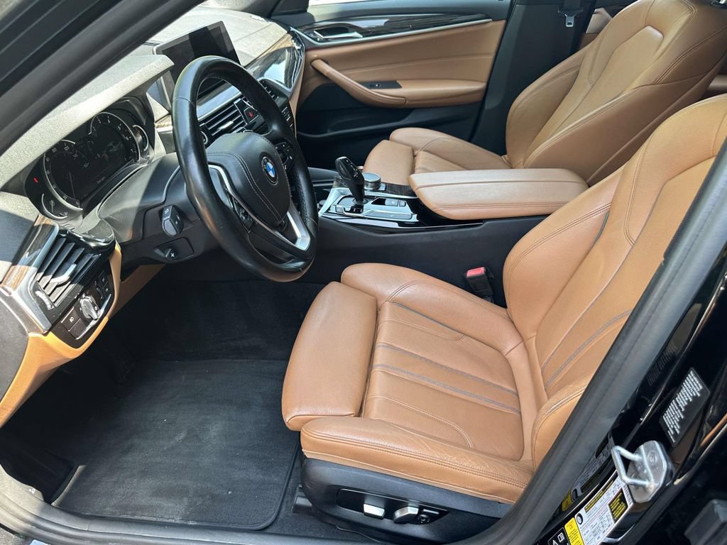 Used 2017 BMW 530i xDrive AWD/4WD image 19