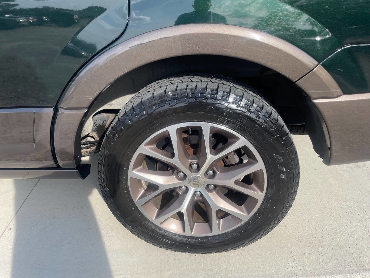 Used 2015 Ford Expedition King Ranch AWD/4WD image 15