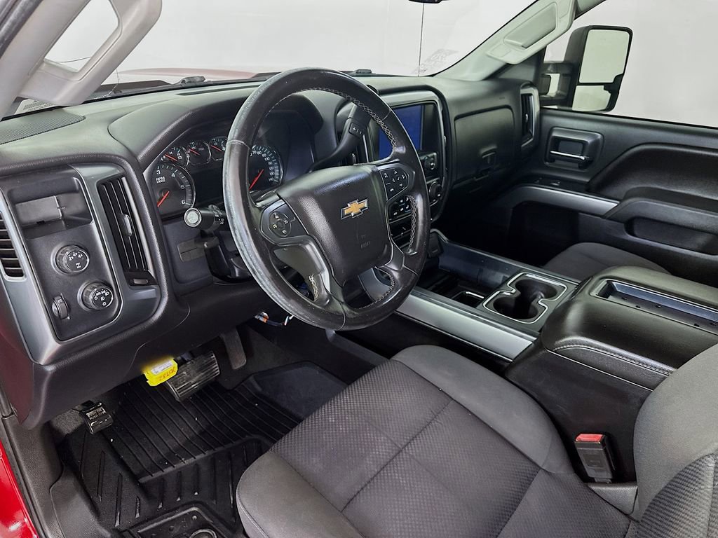 Used 2015 Chevrolet Silverado 2500 LT w/ LT Convenience Package AWD/4WD image 29