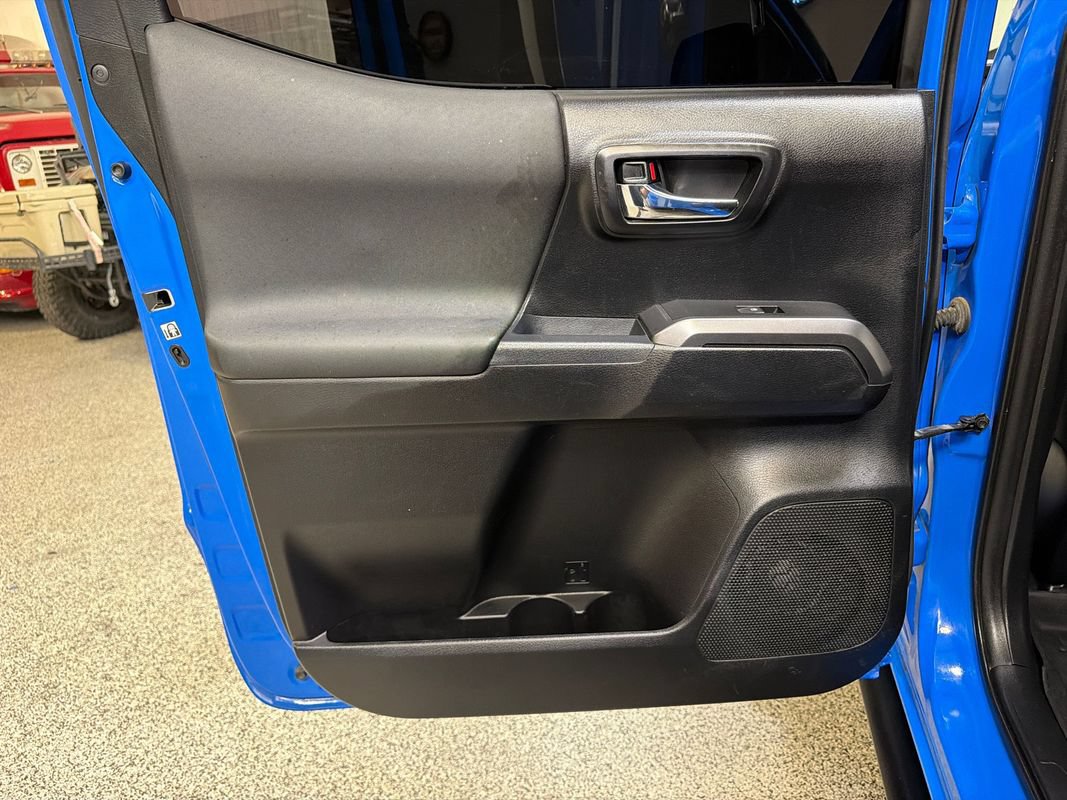 Used 2019 Toyota Tacoma TRD Pro AWD/4WD image 37