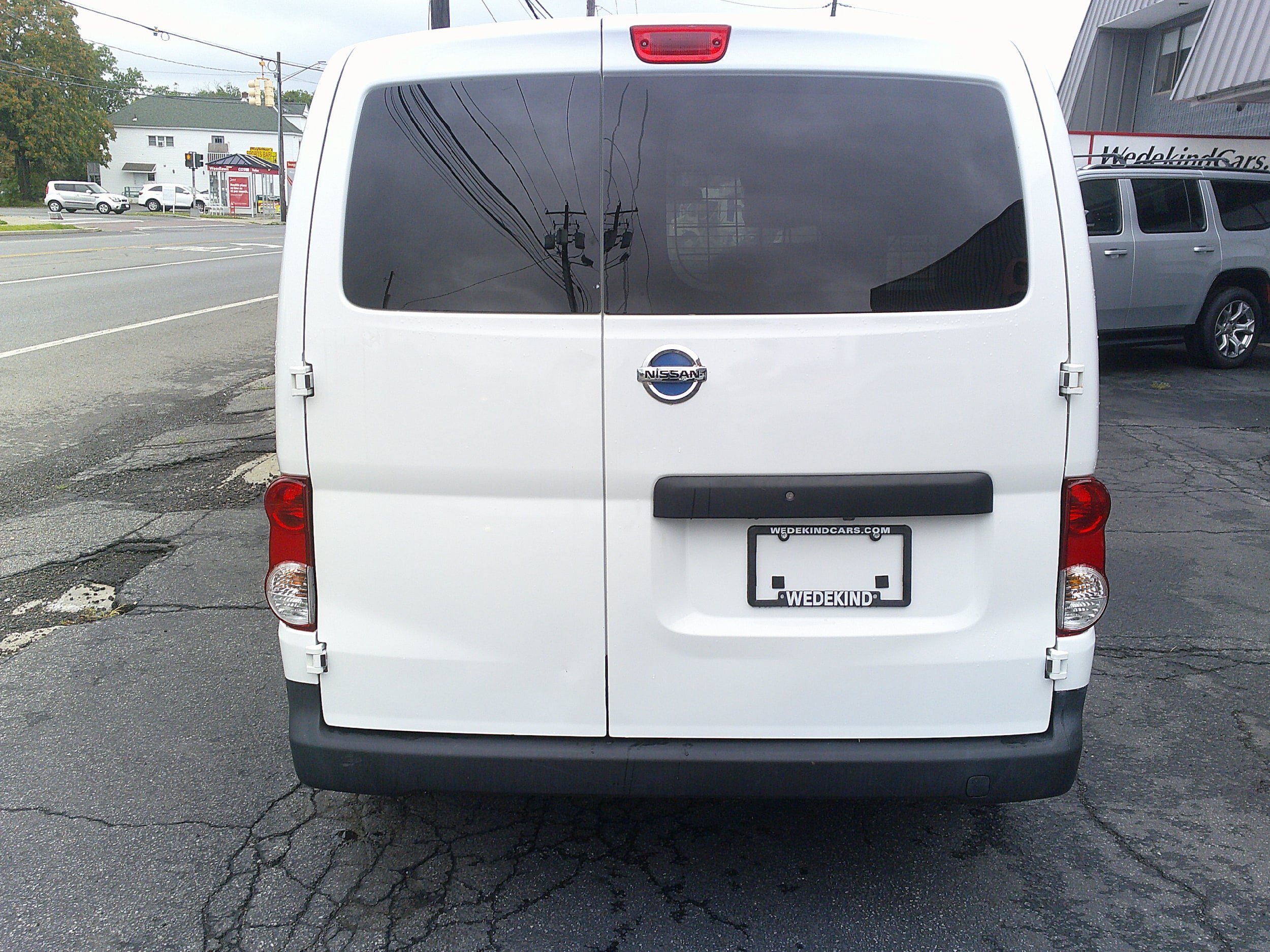 Used 2020 Nissan NV200 S w/ Sliding Glass Door Package FWD image 7
