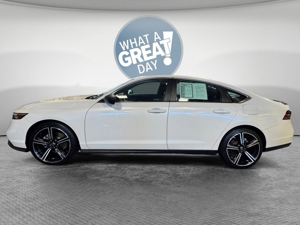 Used 2023 Honda Accord Sport image 7