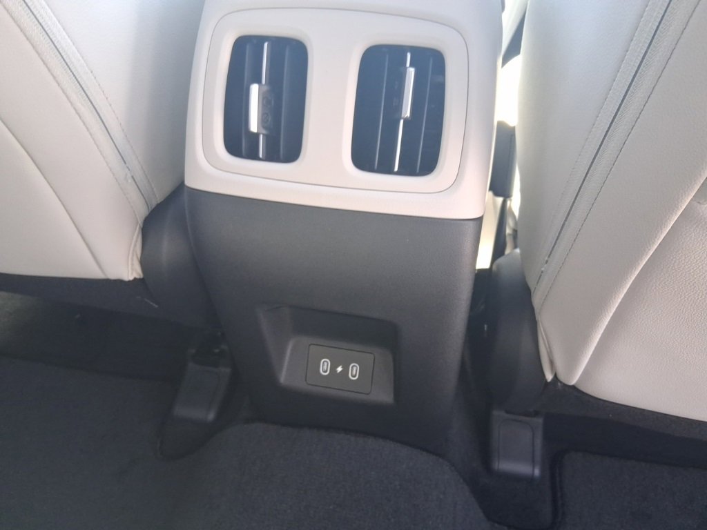 New 2025 Hyundai Tucson SEL image 13