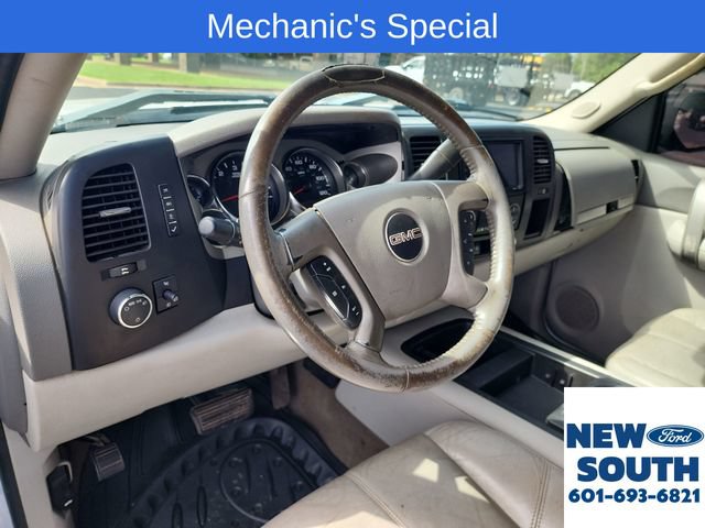 Used 2007 GMC Sierra 1500 SLE w/ SLE2 Preferred Package AWD/4WD image 10
