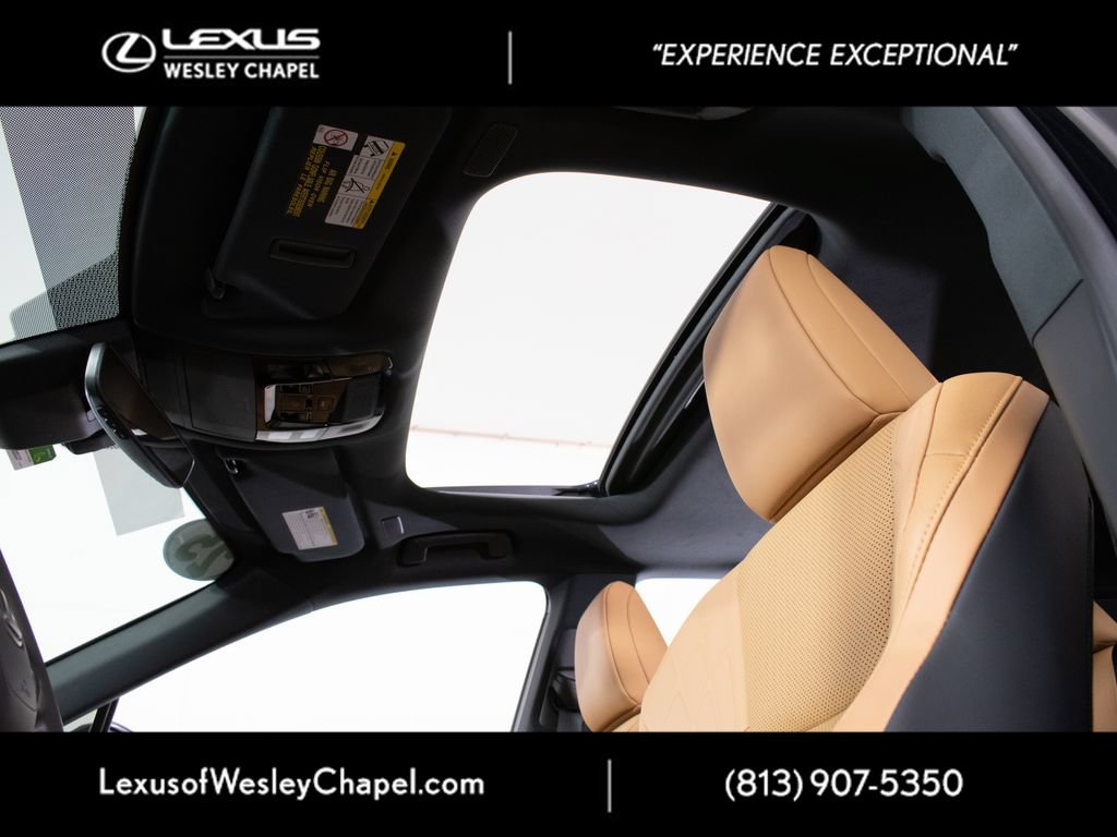 Used 2025 Lexus RX 350 Premium w/ Accessory Package (Z1) FWD image 21