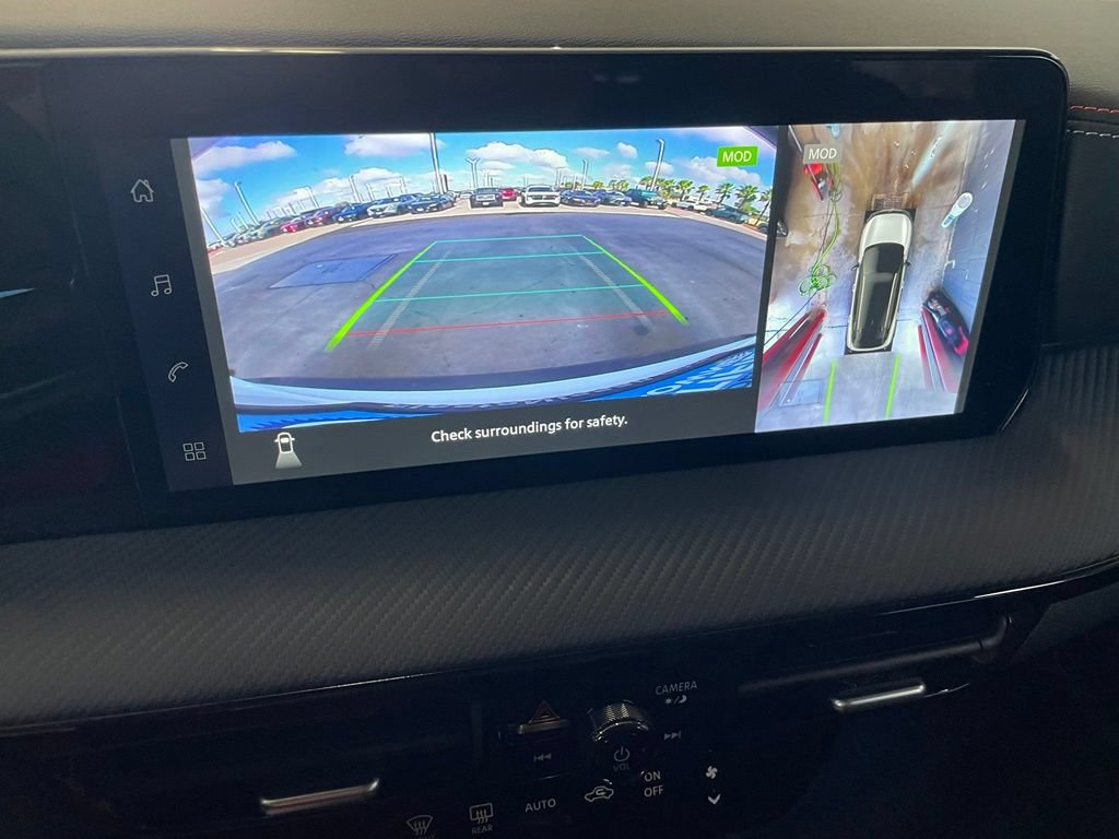 Certified 2026 Nissan Kicks SR FWD image 15