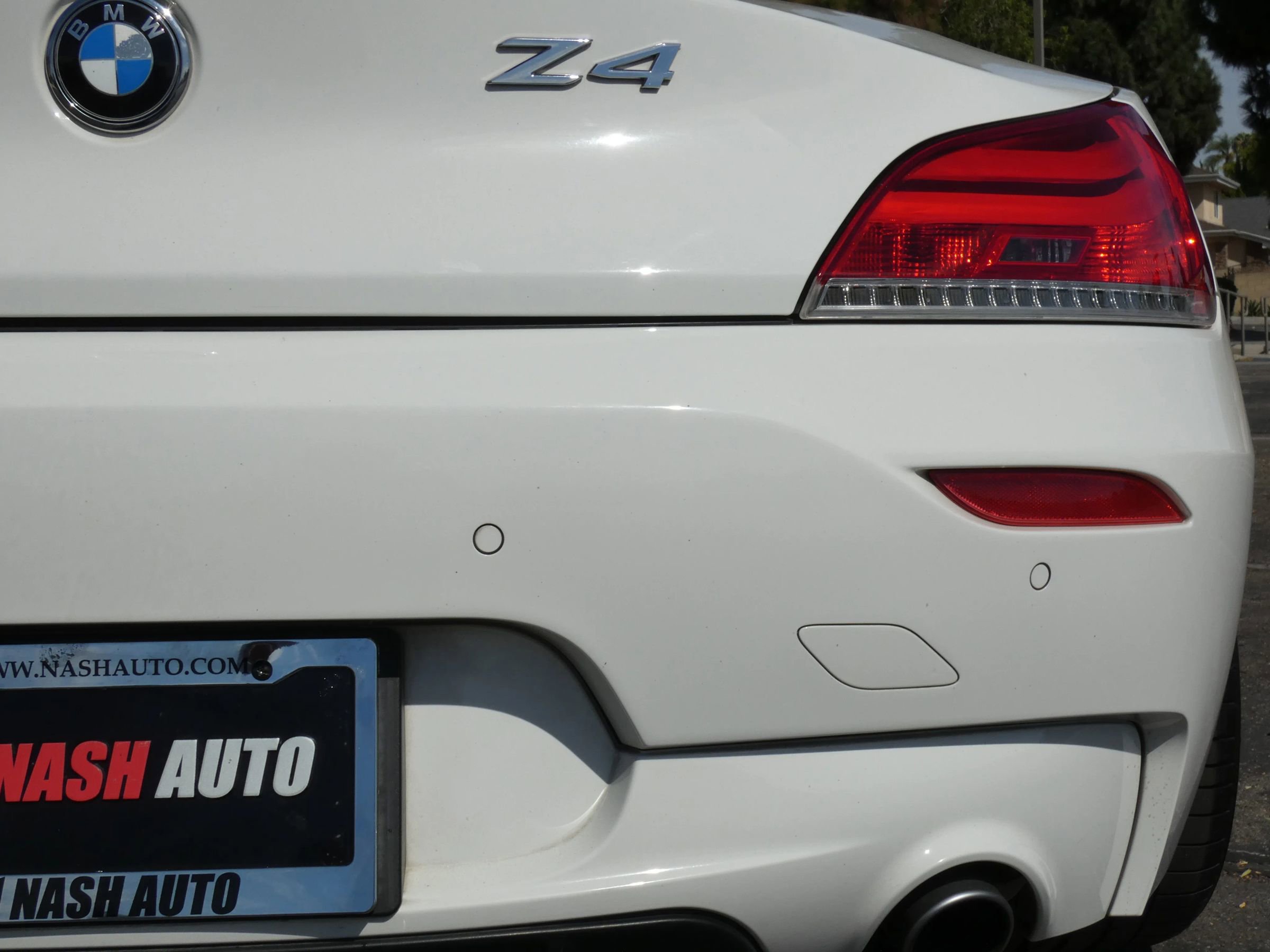 Used 2015 BMW Z4 sDrive35is image 10