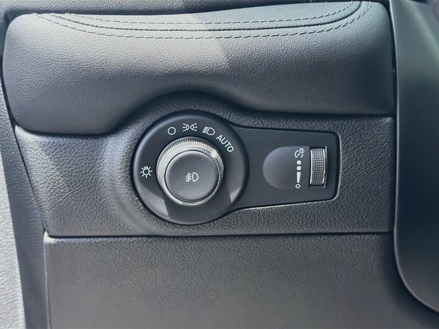 Used 2022 Dodge Durango Citadel AWD/4WD image 11