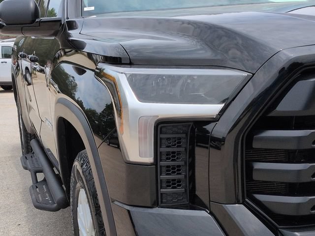 Used 2024 Toyota Tundra SR5 w/ SR5 Premium Package AWD/4WD image 11
