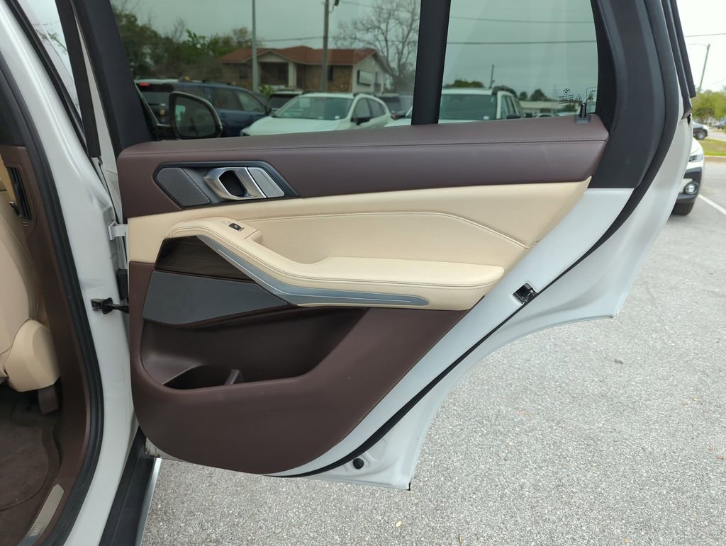 Used 2019 BMW X5 xDrive40i w/ Premium Package 2 image 31