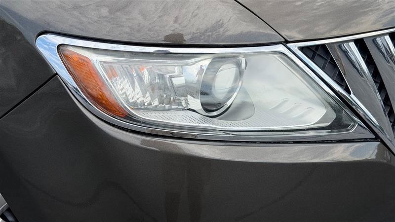 Used 2011 Lincoln MKX 2WD w/ 101A Rapid Spec Order Code image 11