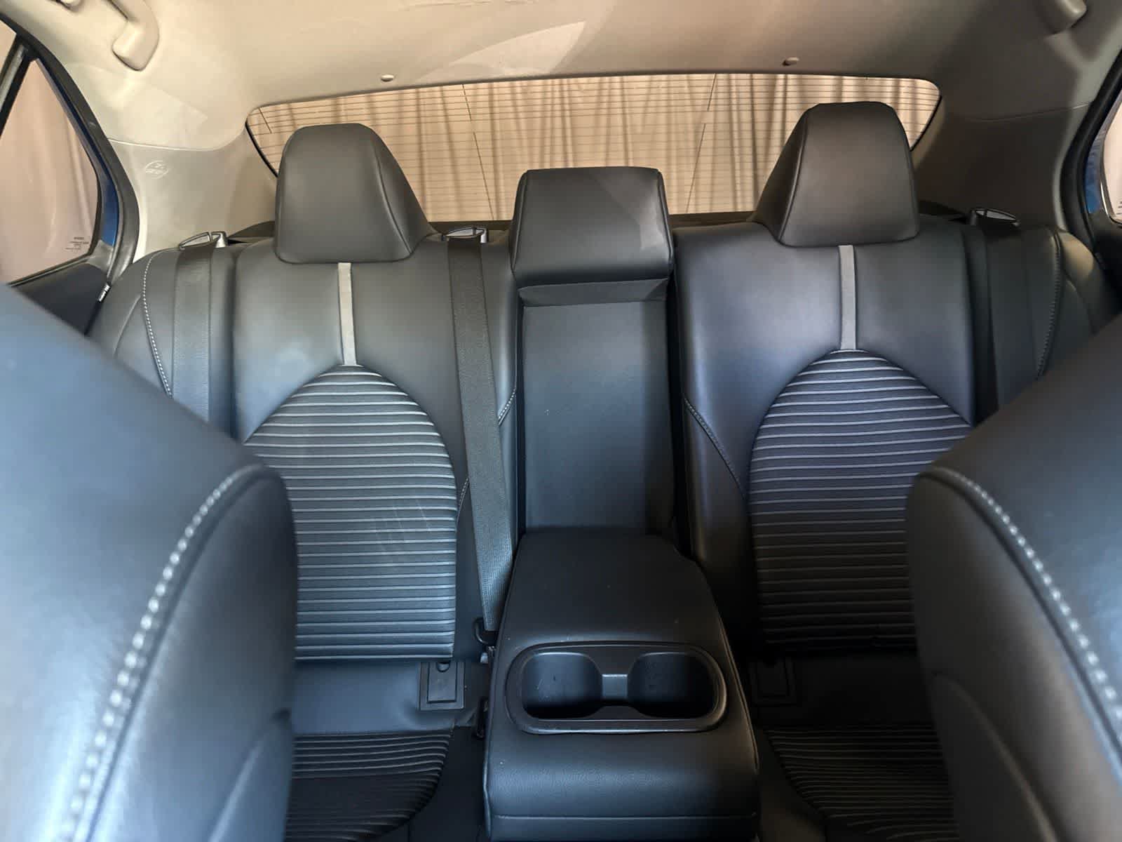 Used 2019 Toyota Camry SE w/ Carpet Mat Package FWD image 21